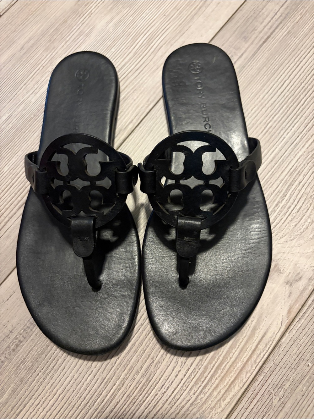 Tory Burch Black Miller Logo Leather Thong Sandals Size 8